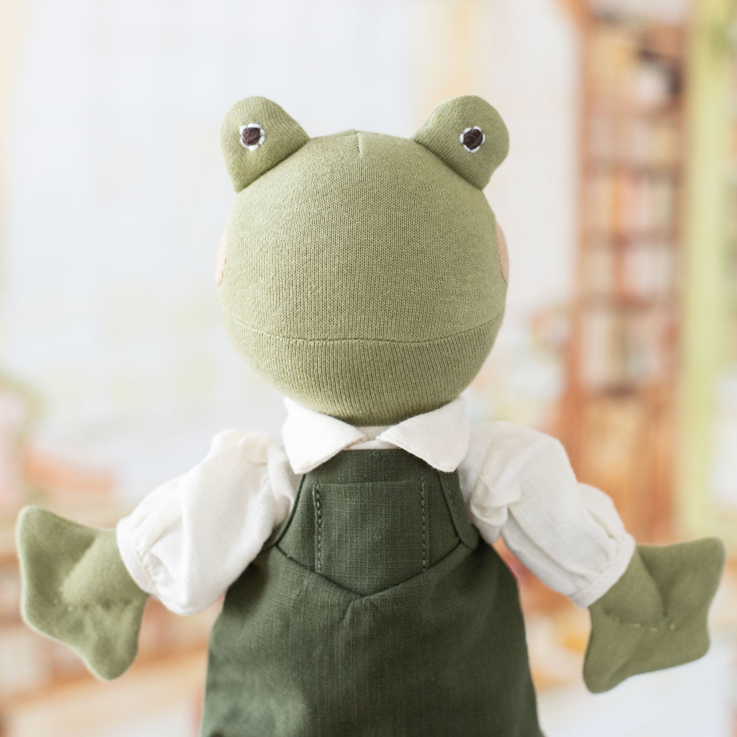 Billowy Shirt for Dolls