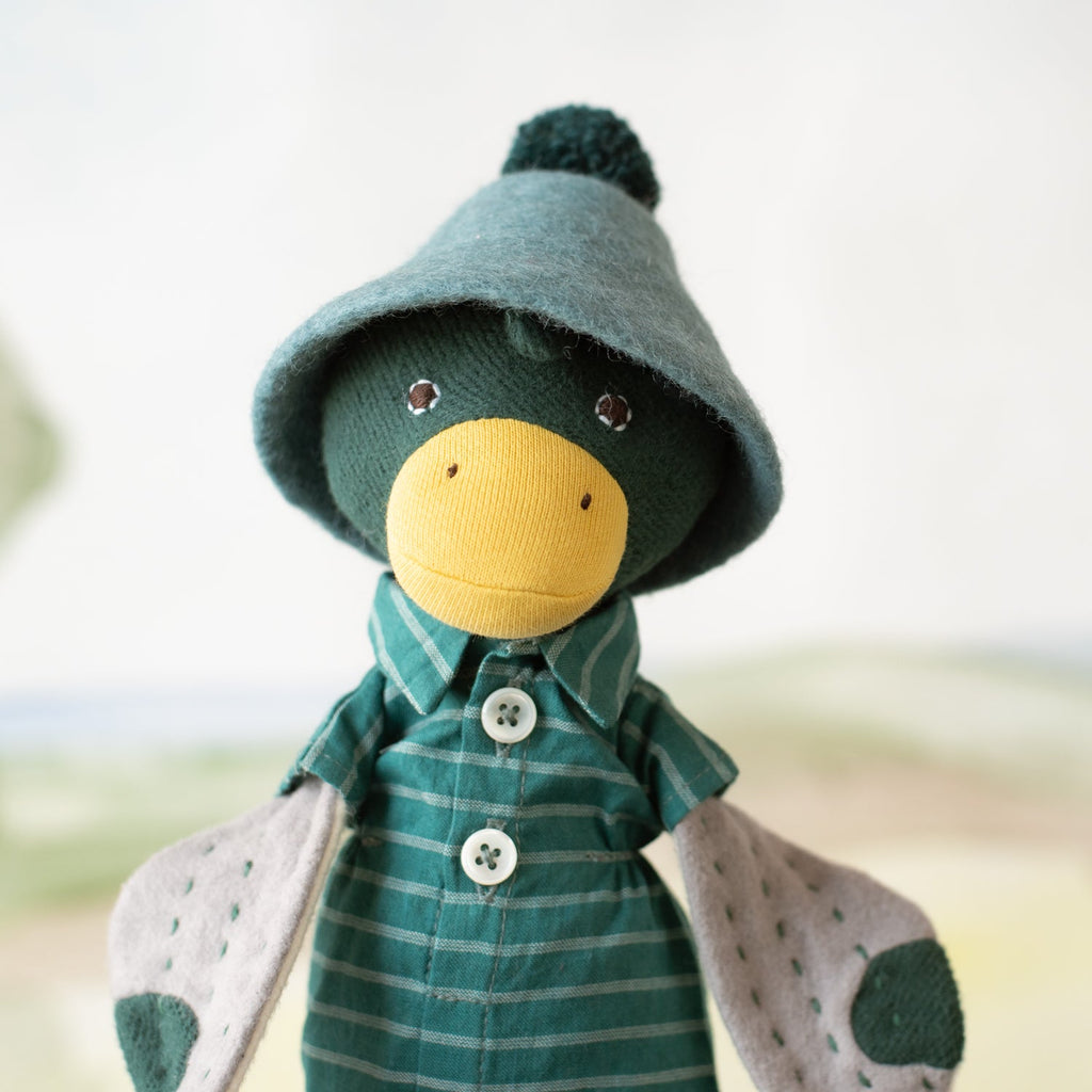 New Ducklingsburg Chapeau for Dolls