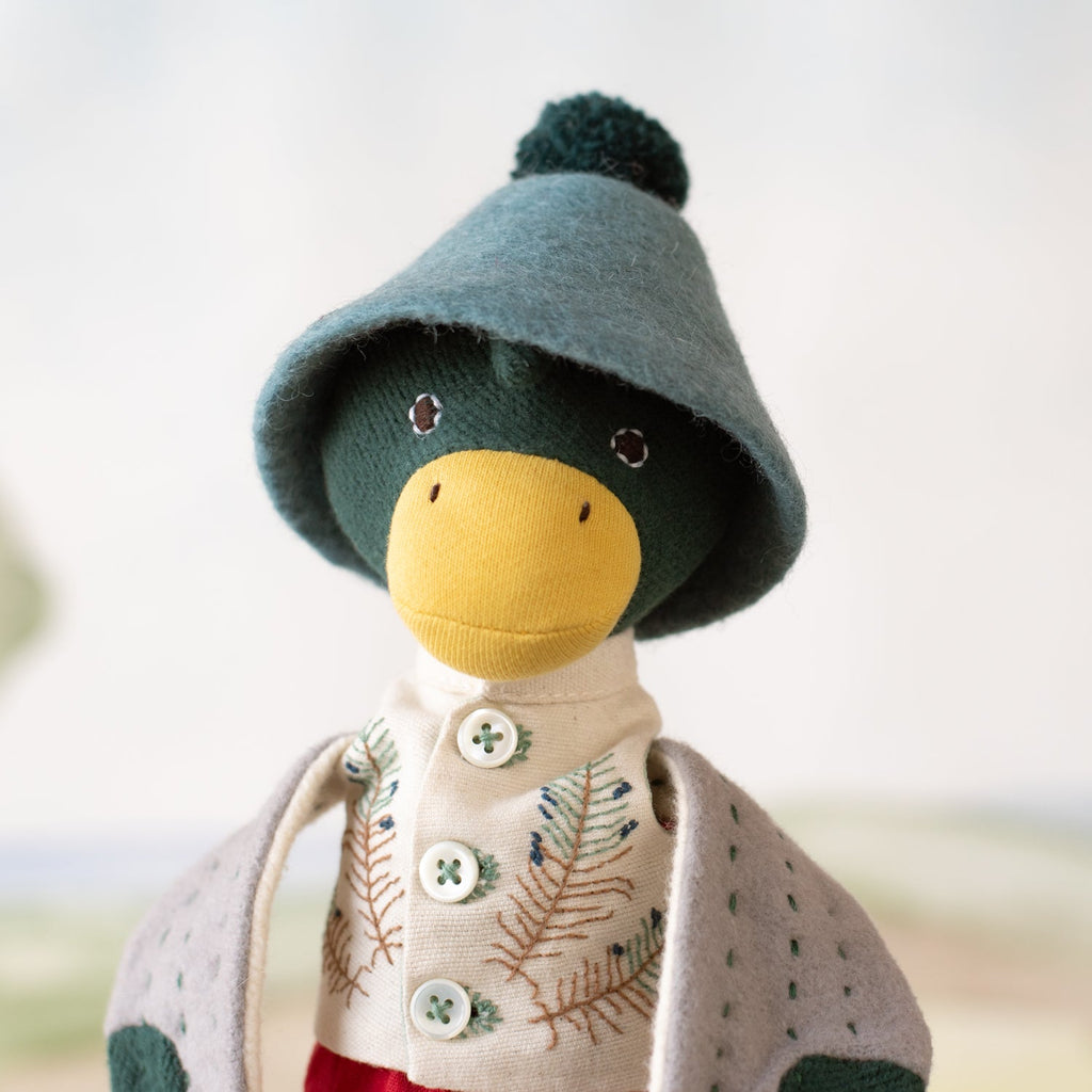 New Ducklingsburg Chapeau for Dolls