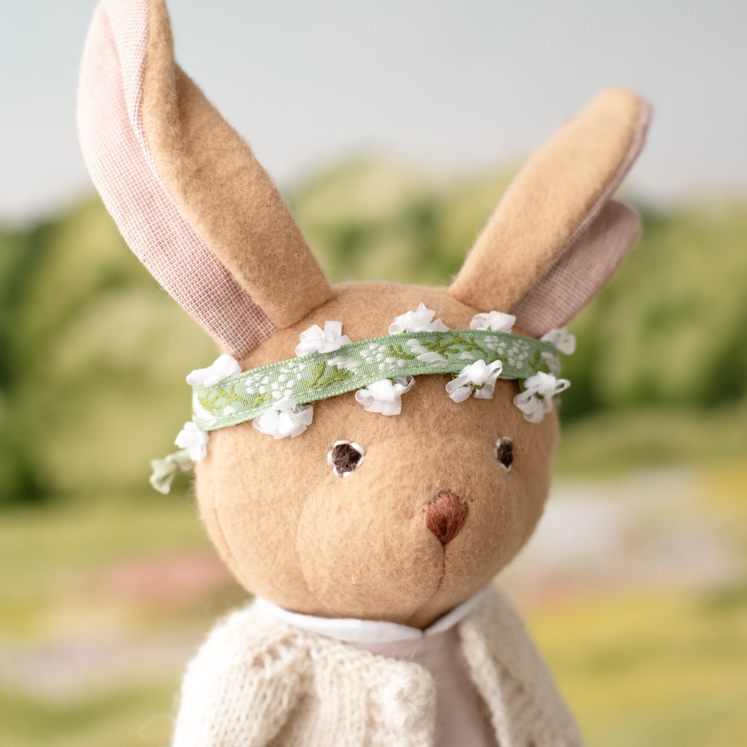Queen Anne's Lace Crown for Dolls