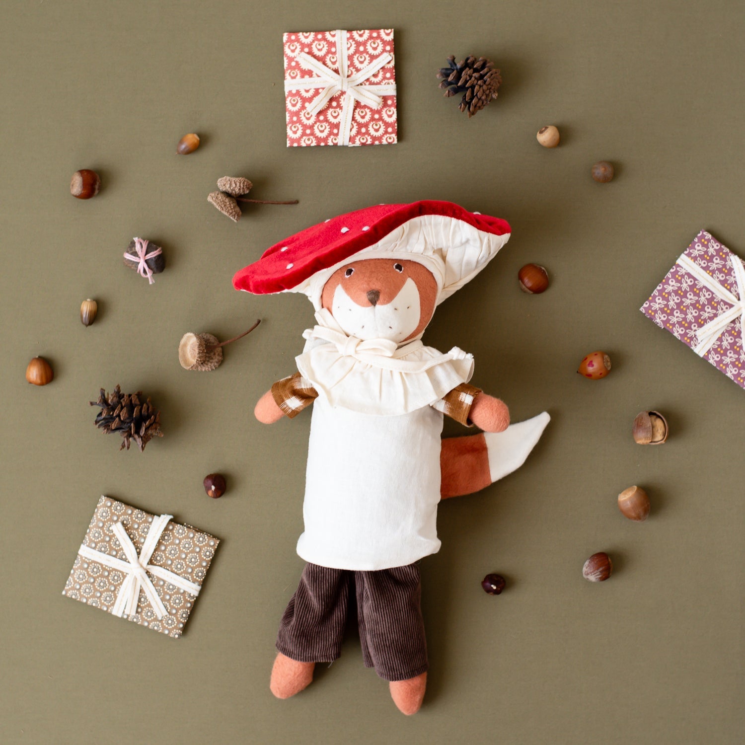 Giant Toadstool Costume for Dolls