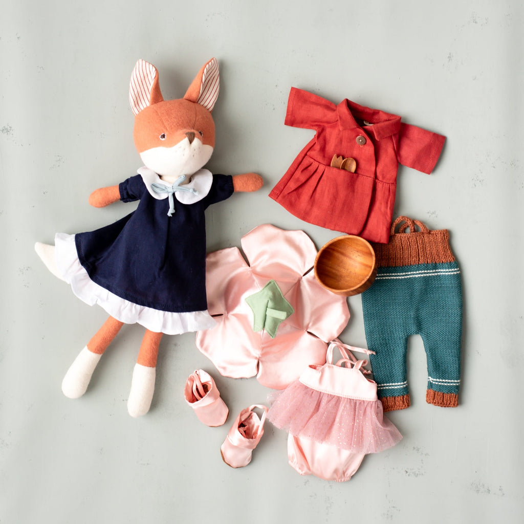 Egg Bartering Dress for Dolls