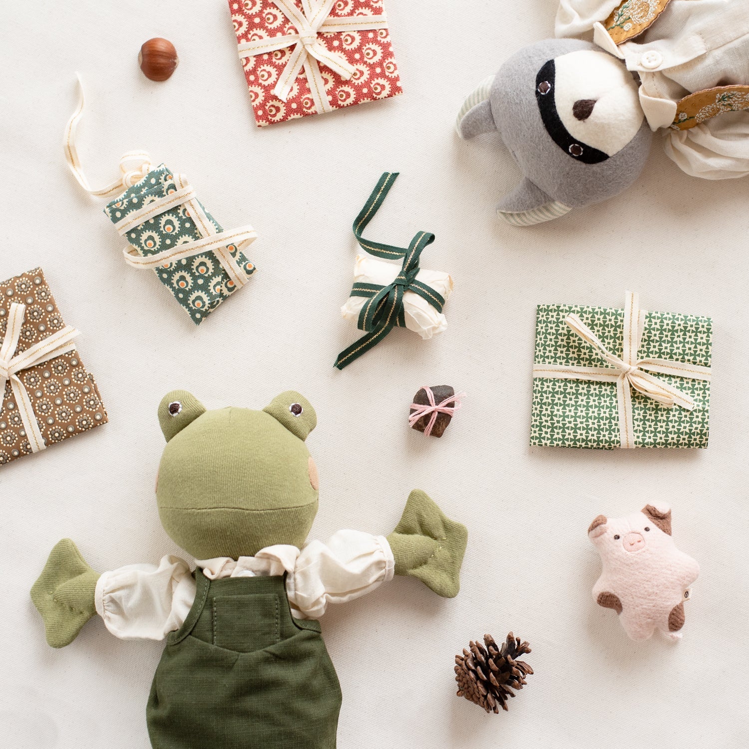 Linden Leaf Overalls for Dolls