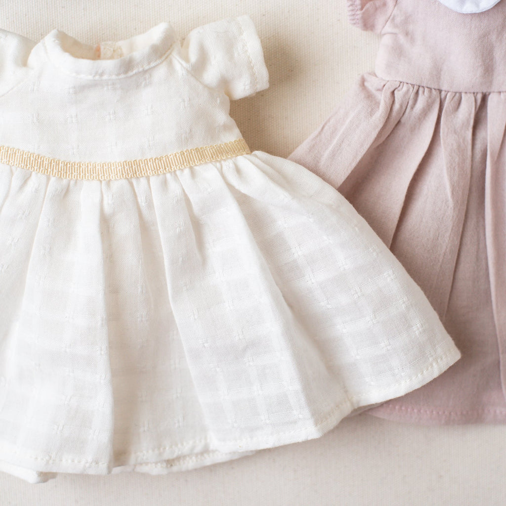 Breezy Picnic Dress for Dolls