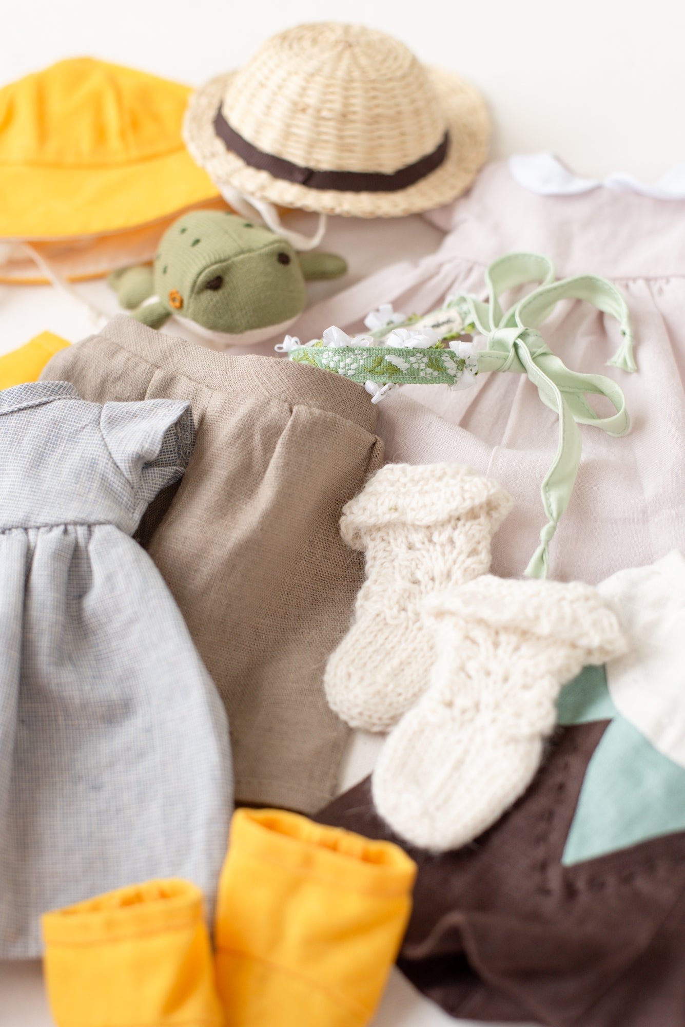 Frilly Socks for Dolls